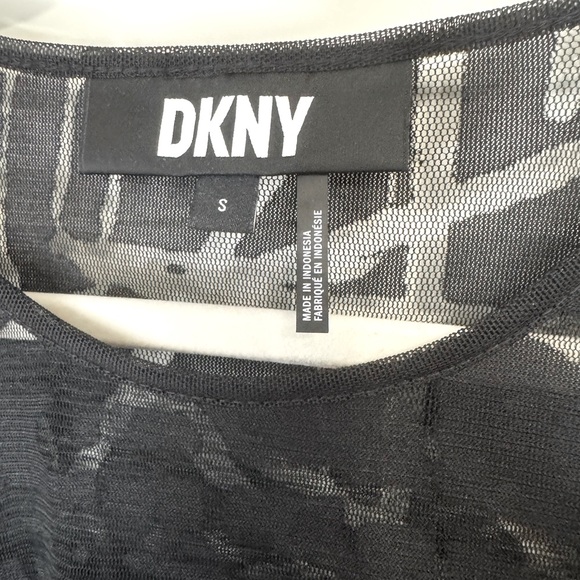 DKNY Abstract Black Blouse - Picture 6 of 8